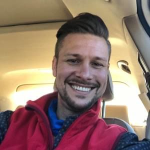 Meet your Posher, Wesley